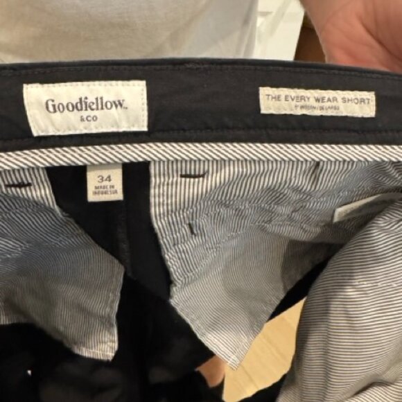 Pair of Goodfellow Pants and Shorts - Picture 6 of 6